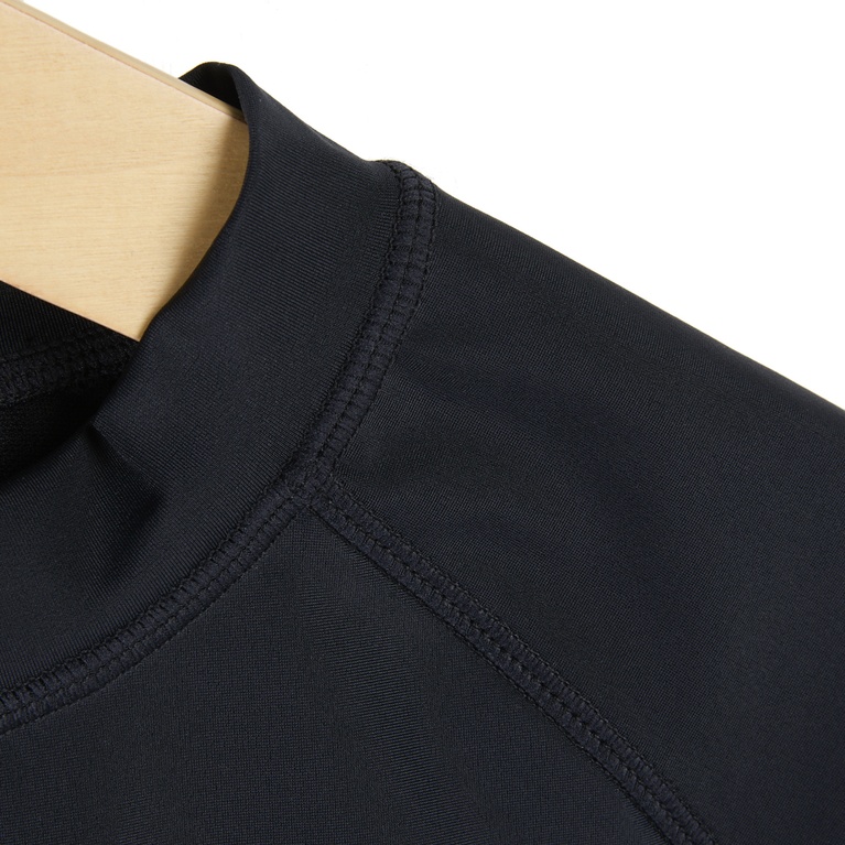 Uima-T-paita "Dolores"